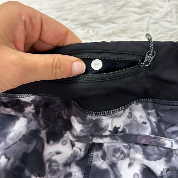 Lululemon Speed Short Mini Obscurred Black Dusty Mauve / Black - Picture 4 of 5